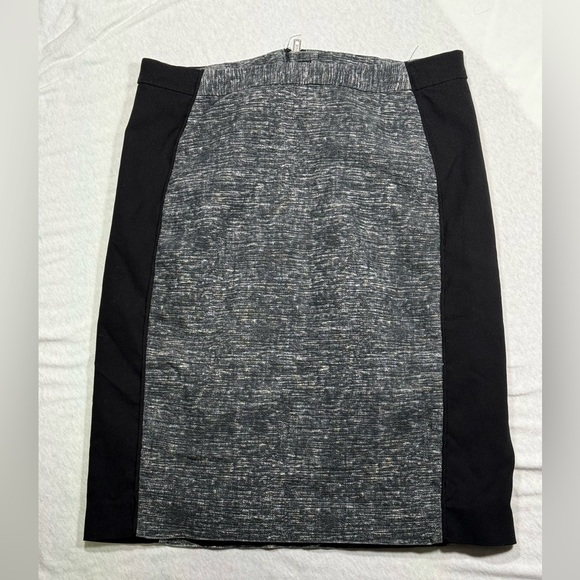 H&M Dresses & Skirts - H&M Heathered Knit Pencil Skirt Women’s 6